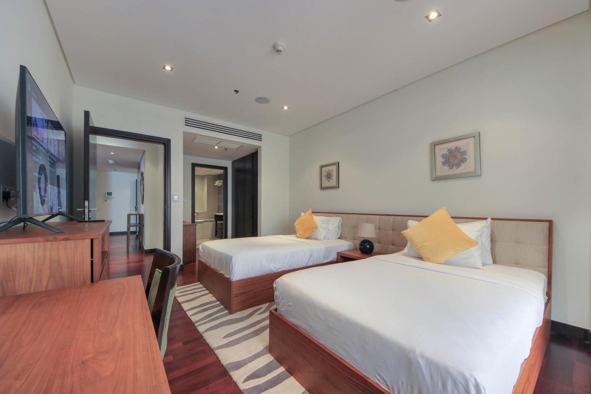 Luxe Getaways Royal Amwaj Palm Jumeirah Resort Apartment Holiday Home Dubai Ruang foto