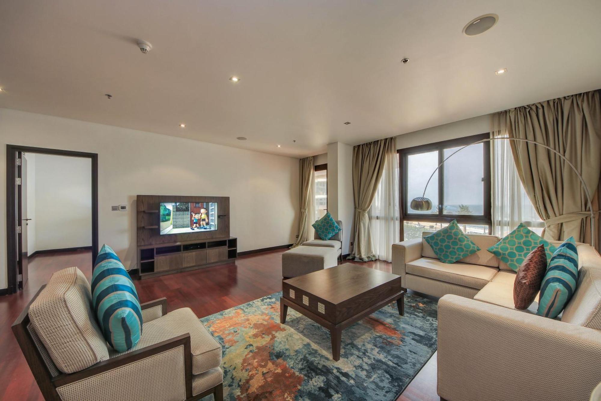Luxe Getaways Royal Amwaj Palm Jumeirah Resort Apartment Holiday Home Dubai Ruang foto