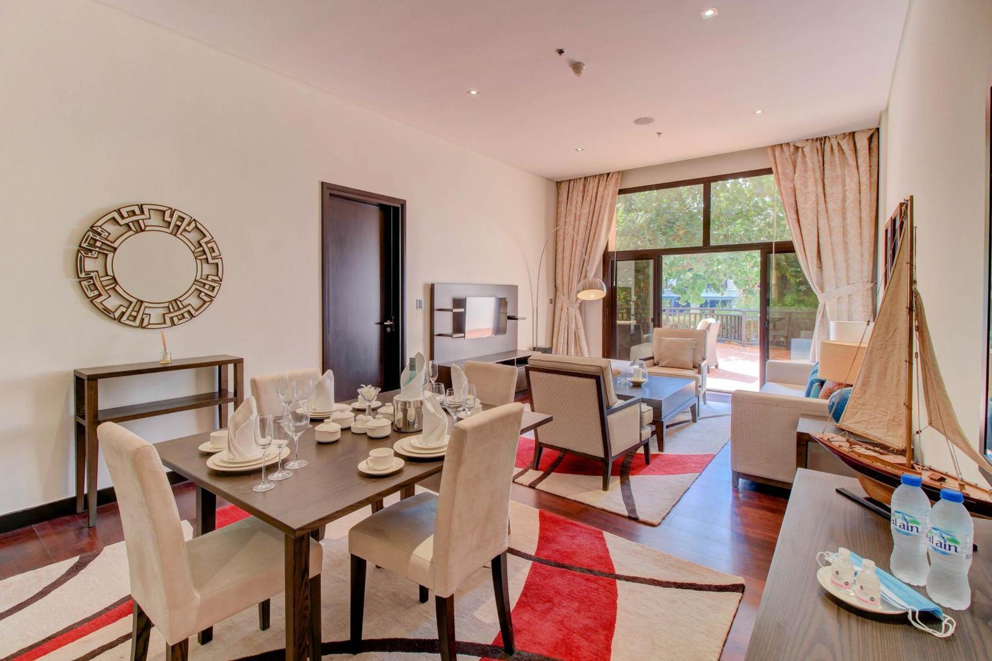 Luxe Getaways Royal Amwaj Palm Jumeirah Resort Apartment Holiday Home Dubai Ruang foto