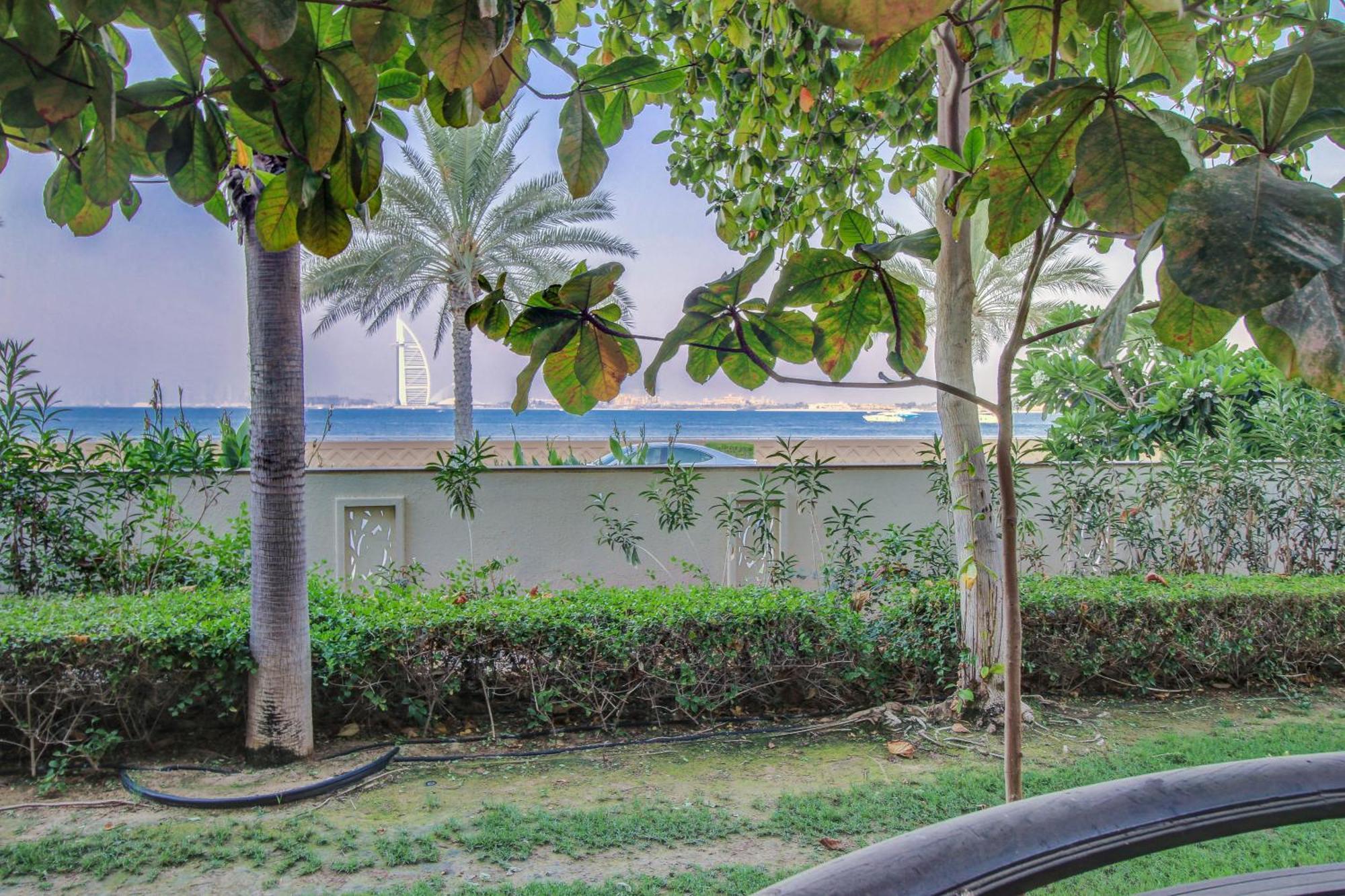 Luxe Getaways Royal Amwaj Palm Jumeirah Resort Apartment Holiday Home Dubai Bagian luar foto