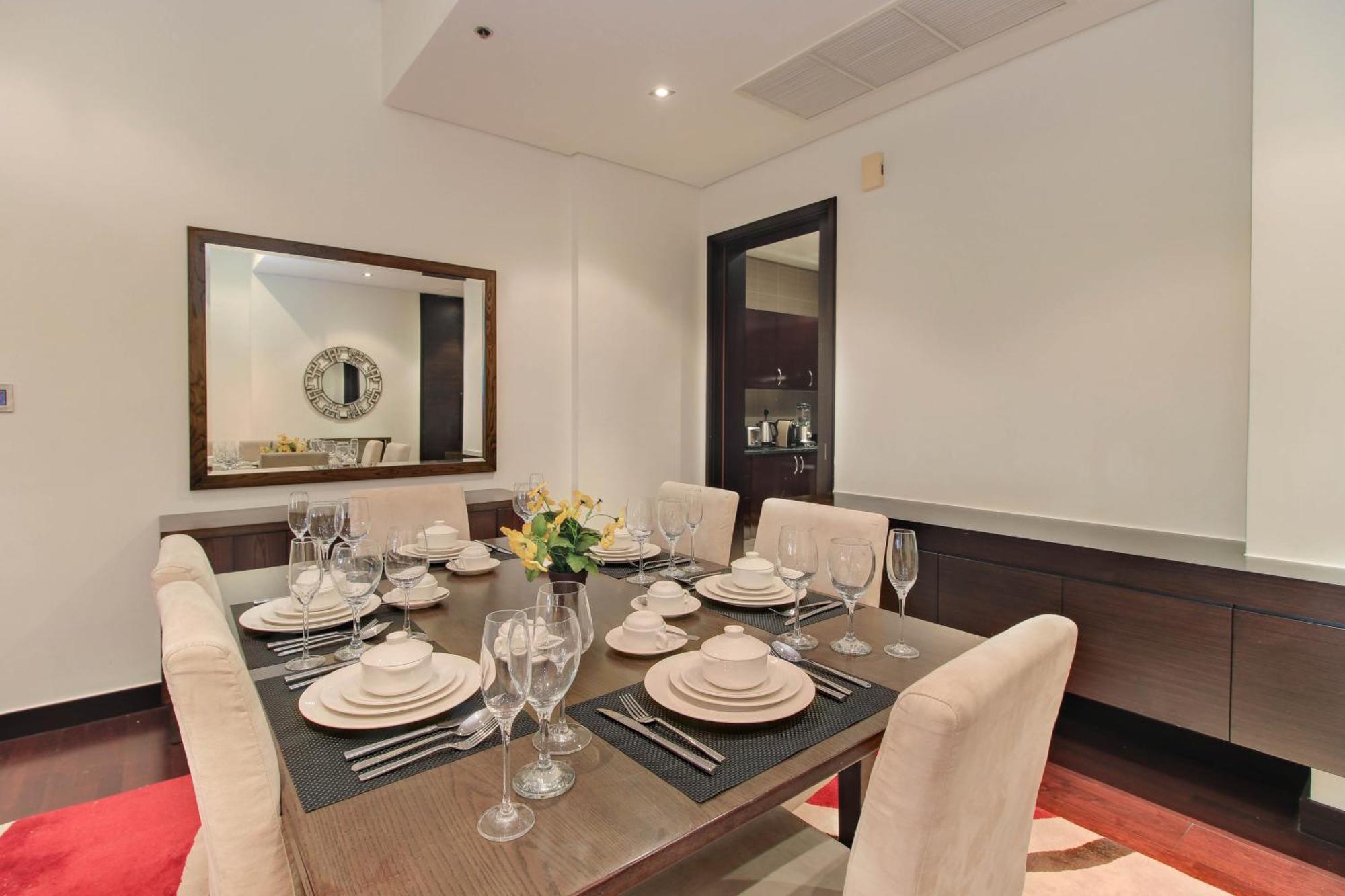 Luxe Getaways Royal Amwaj Palm Jumeirah Resort Apartment Holiday Home Dubai Bagian luar foto
